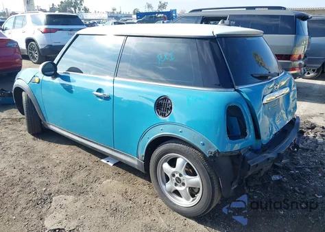 2009 Mini Cooper from USA, damaged, VIN WMWMF33559TW79457